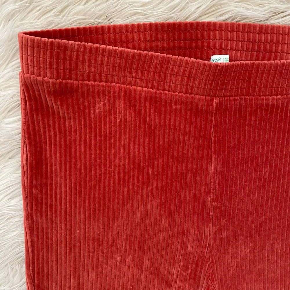 Aerie Groove On Burnt Orange Ribbed Velour Flare Pull On Pants Loungewear Active - Picture 5 of 11